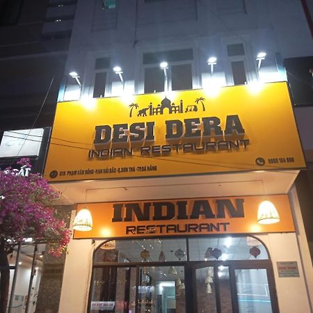 Desi Dera Hotel Дананг Екстериор снимка