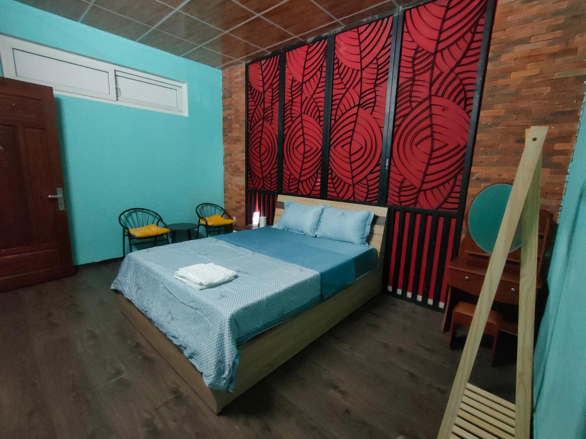Desi Dera Hotel Дананг Екстериор снимка